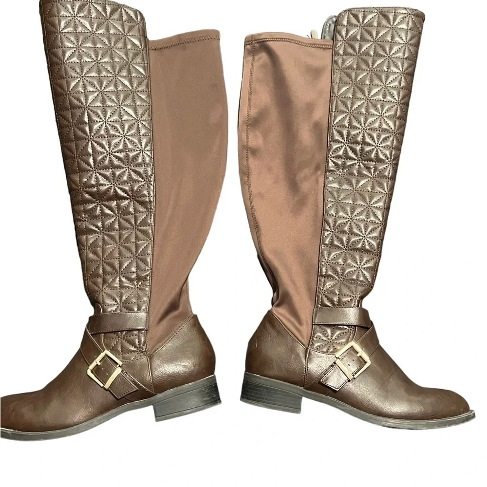 Torrid Brown Faux Leather Quilted Strappy Over Knee-High Boot Size 9W.
